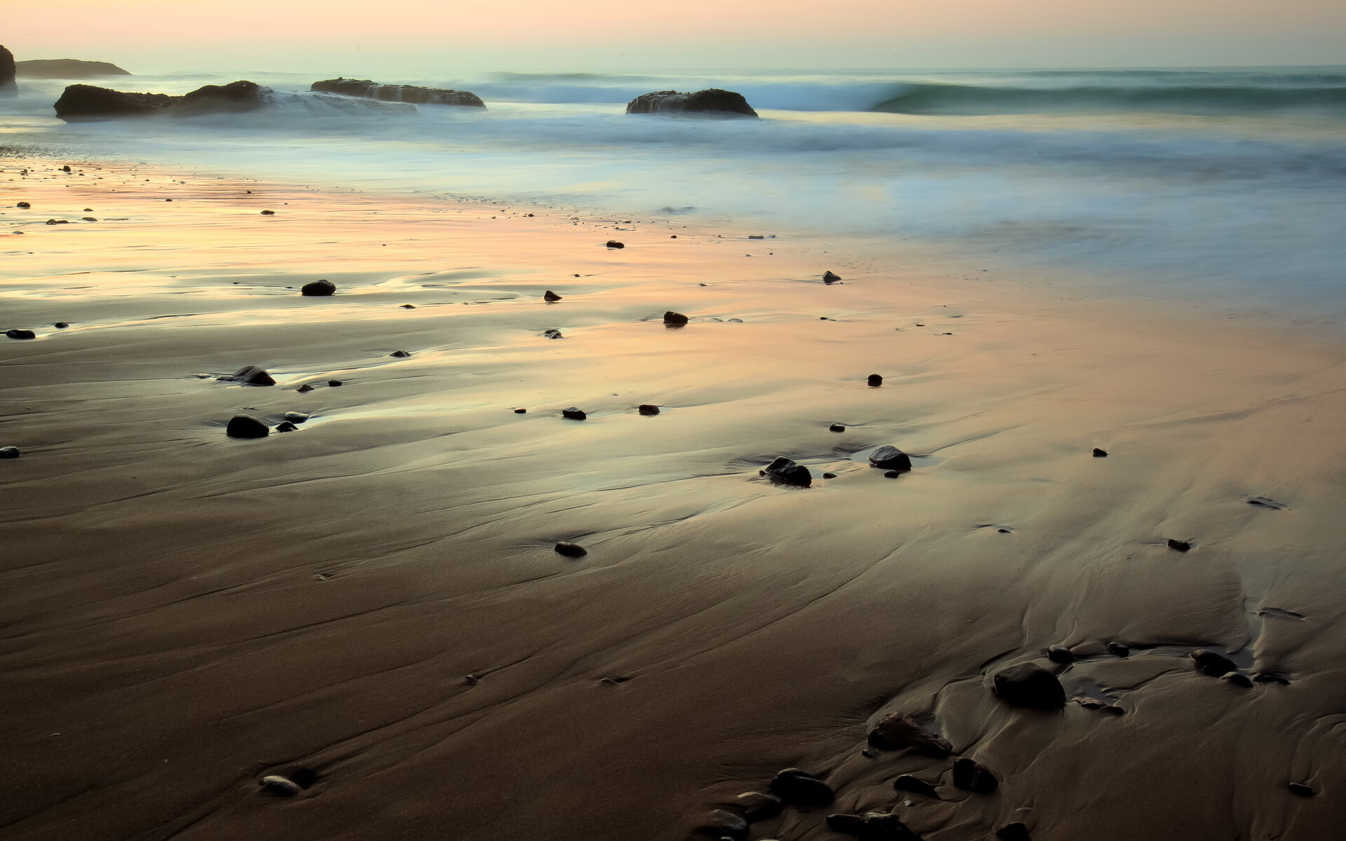 米切尔突破犀利骑士反击连得八分，米切尔休战三将20+补缺 爵士力擒灰熊喜迎7连胜