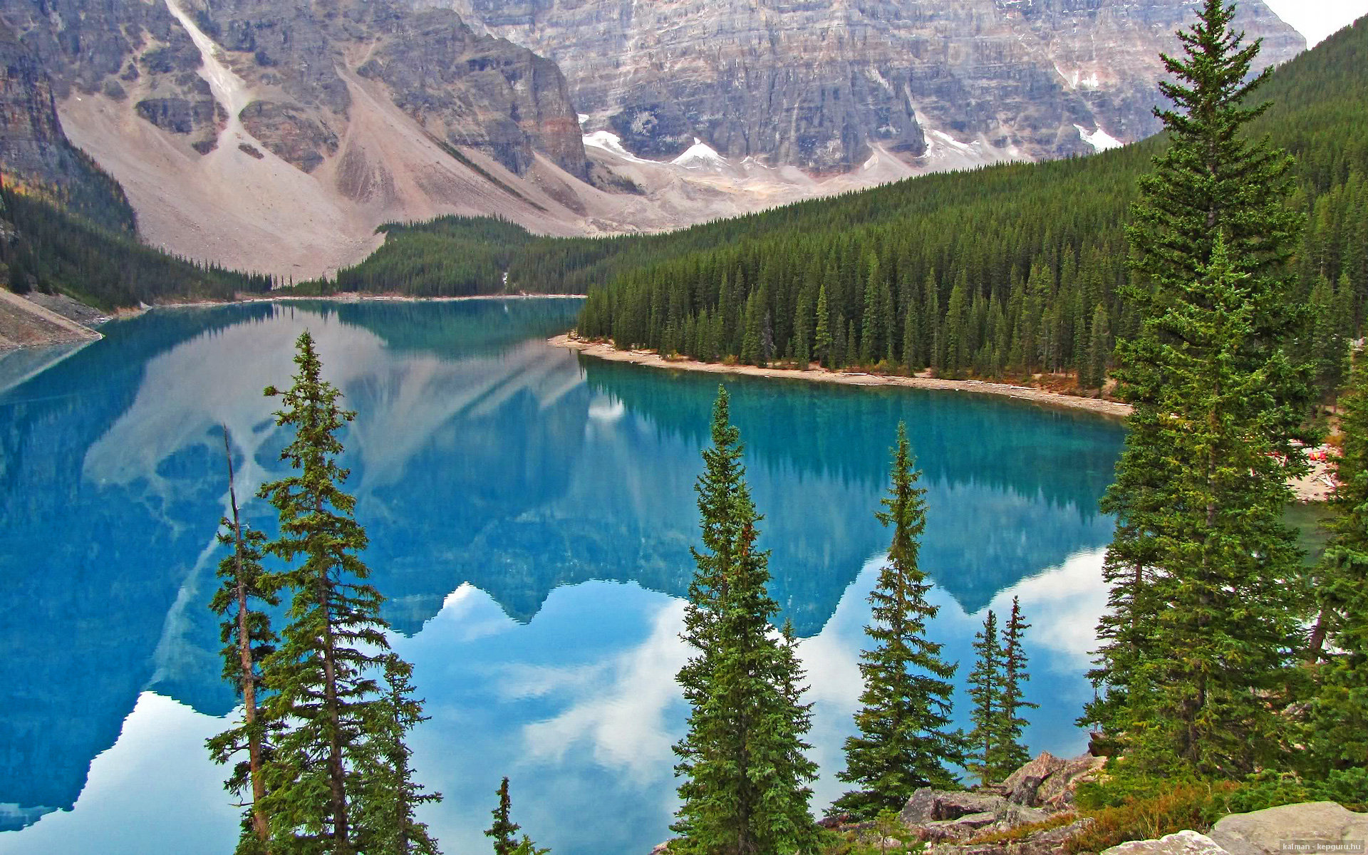 开云体育手机版-阿森纳青训不断成长，未来之星逐步成熟