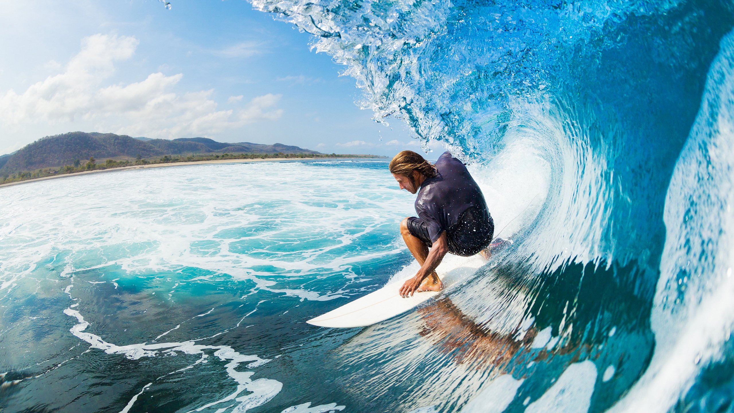 英超激烈开战，精彩反击和神级扑救轮番上演，英超 激烈