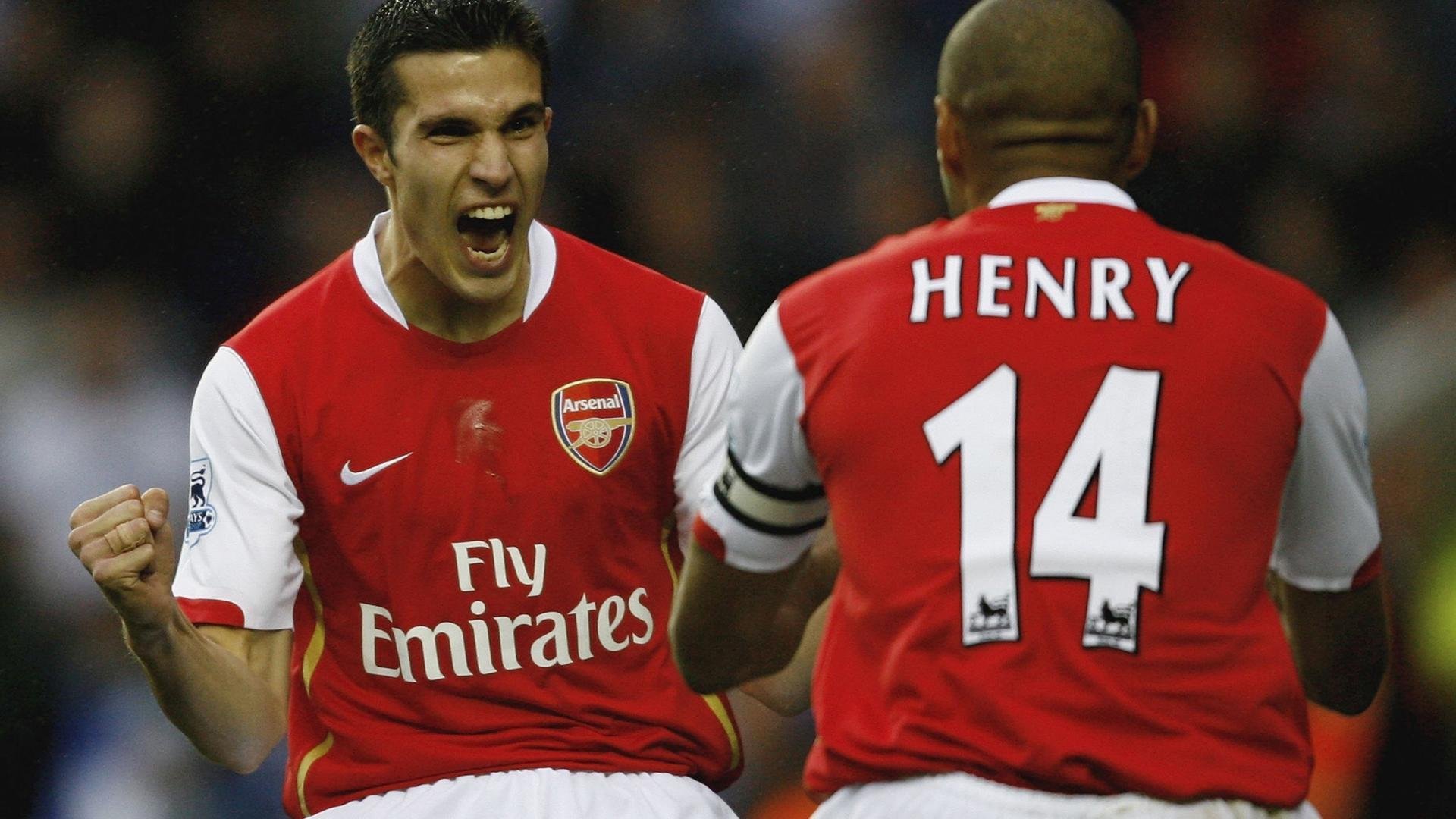 赛前分析:战术布置与关键战术选择,比赛中运用战术的表现的基本形式